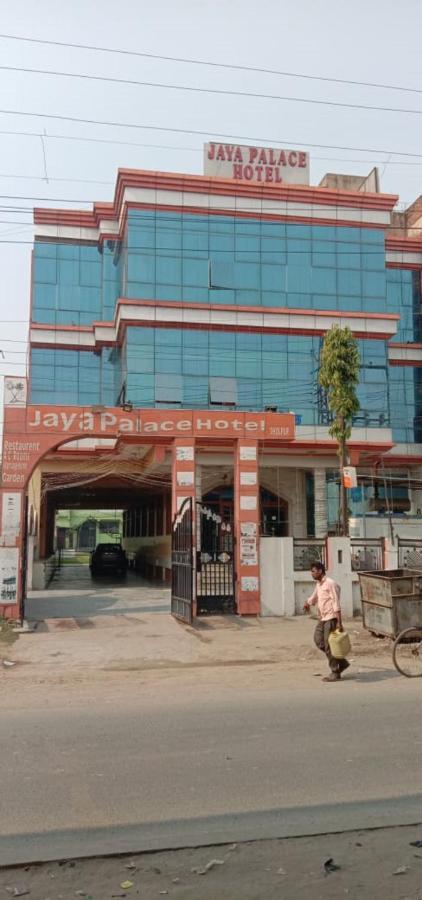 Jaya Palace Hotel By Wb Inn Dhaulpur Esterno foto